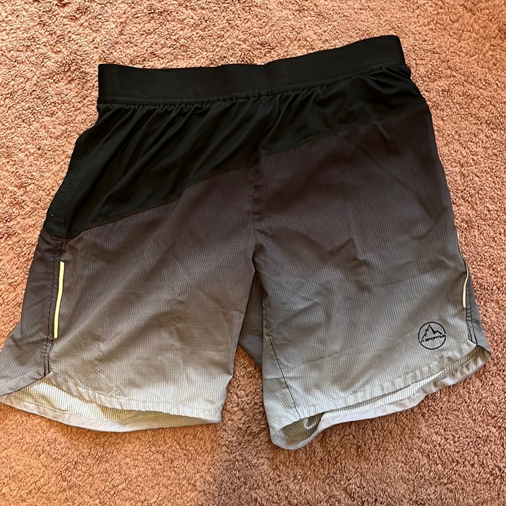 La Sportiva 2in1 running shorts
